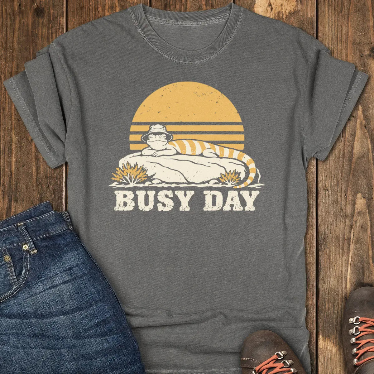 Busy Day Tee - Pepper
