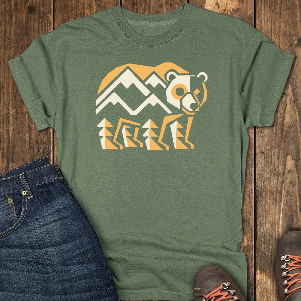 Mountain Bear Tee - Moss