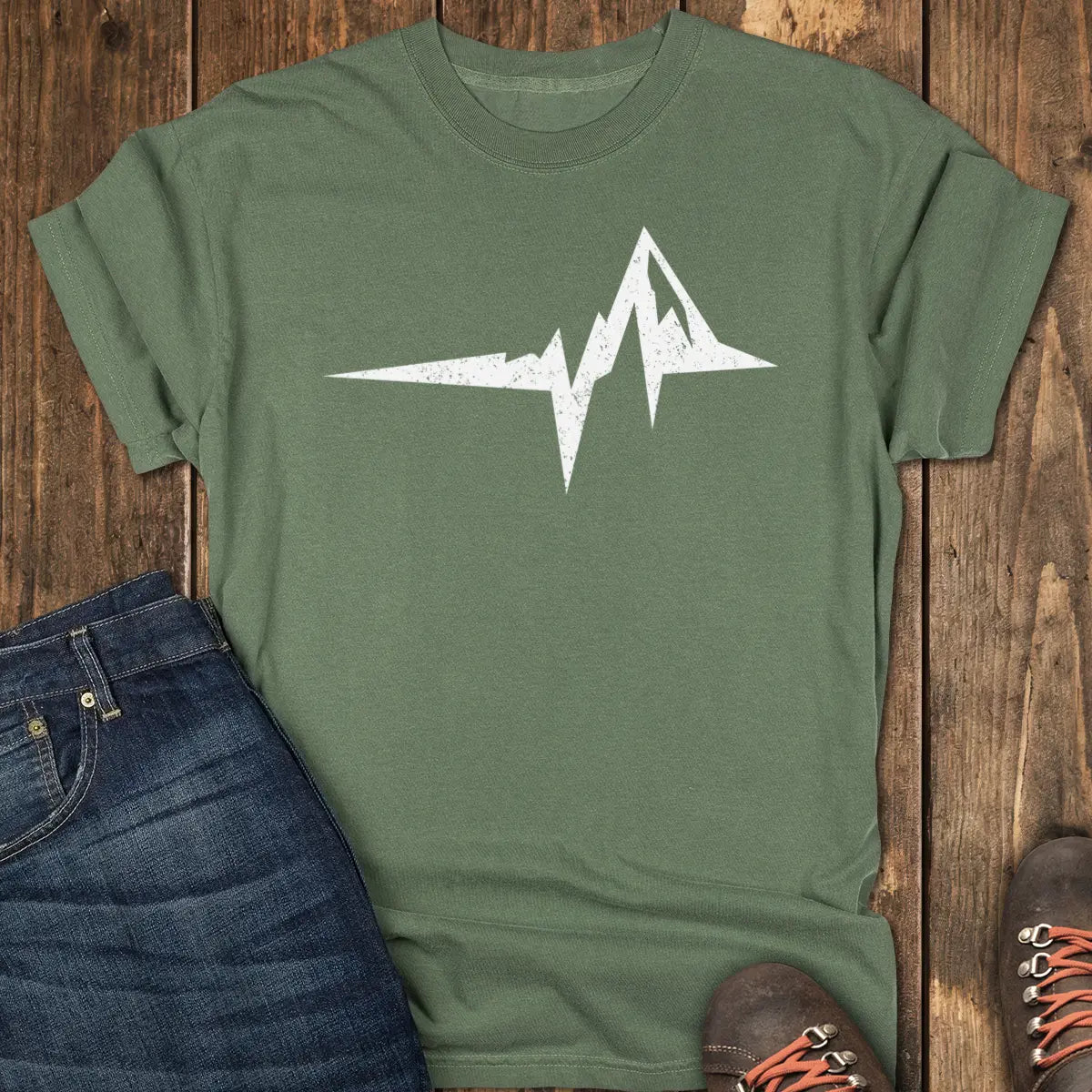 The Mountain Heartbeat Tee - Moss