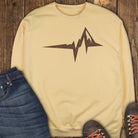 The Mountain Heartbeat Sweatshirt - Butter